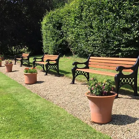 Landhaus The Wrea Head Hall & Restaurant *